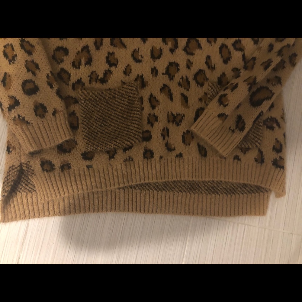 Sweater - Picture 3 of 3